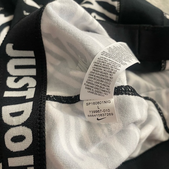 Women’s NIKE Leggings L - Picture 6 of 7